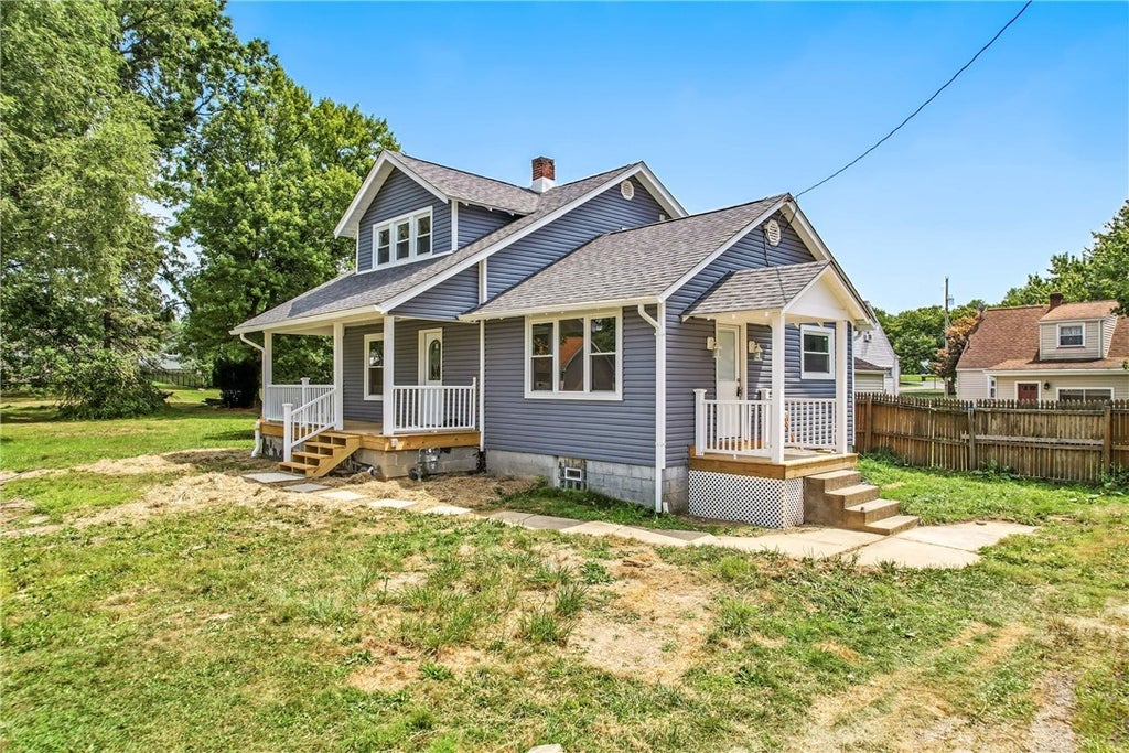 674 Deforest Court, Sharon