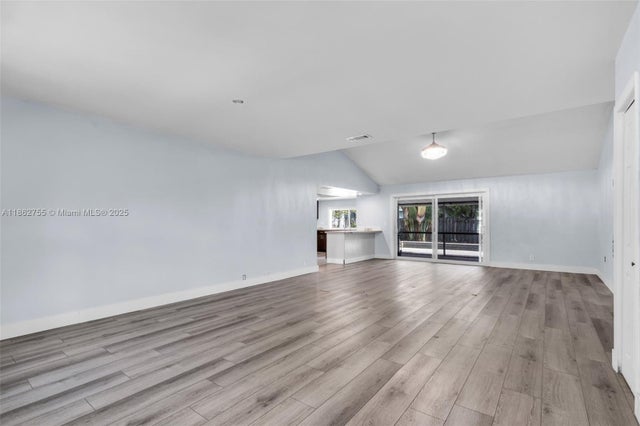 5 of 39 - 11087 Nw 24th St, Sunrise, FL
