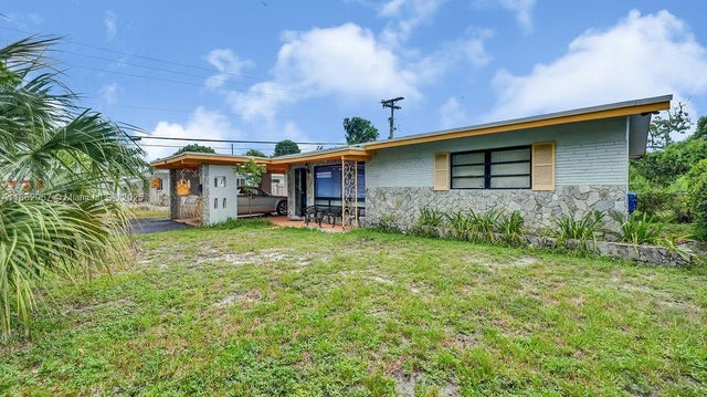 2 of 27 - 440 Sw 29th Terr, Fort Lauderdale, FL