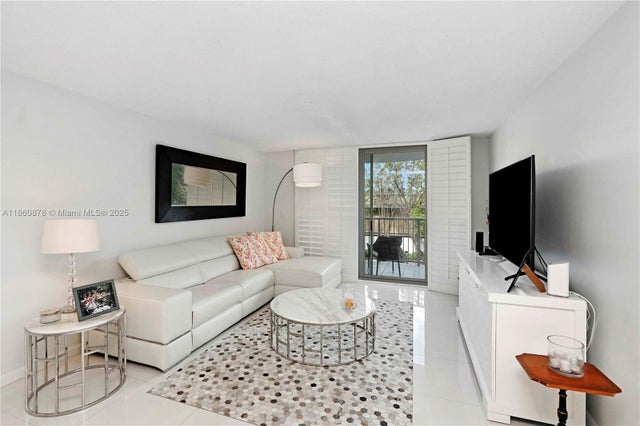 1 of 24 - 210 Sea View Dr 207, Key Biscayne, FL