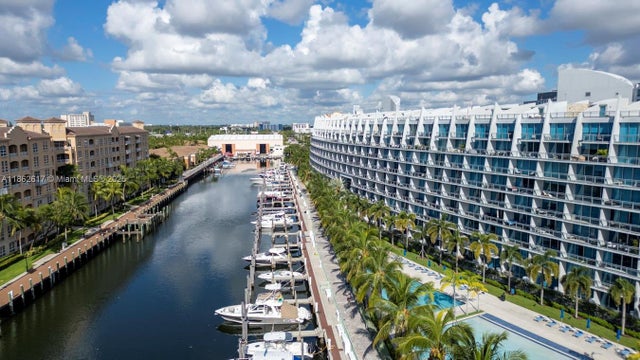 1 of 45 - 2950 Ne 188th St 315, Aventura, FL