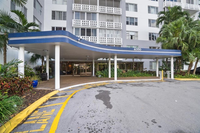 1 of 35 - 4350 Hillcrest Dr 118, Hollywood, FL