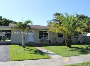 1 of 17 - 9755 Sw 165th Ter, Miami, FL