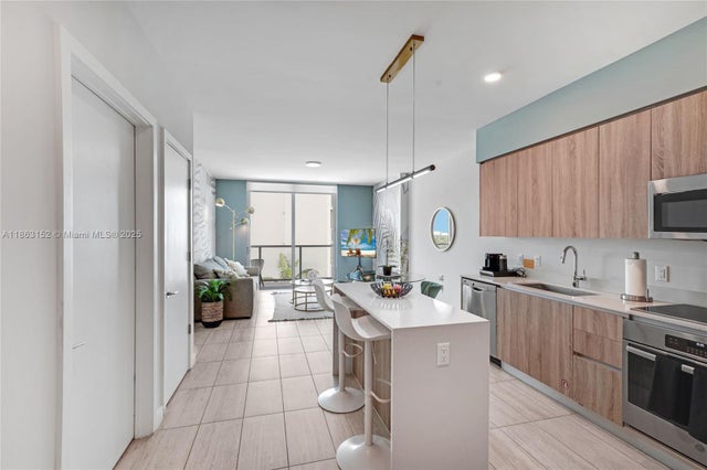 4 of 58 - 3900 Biscayne Blvd S-922, Miami, FL