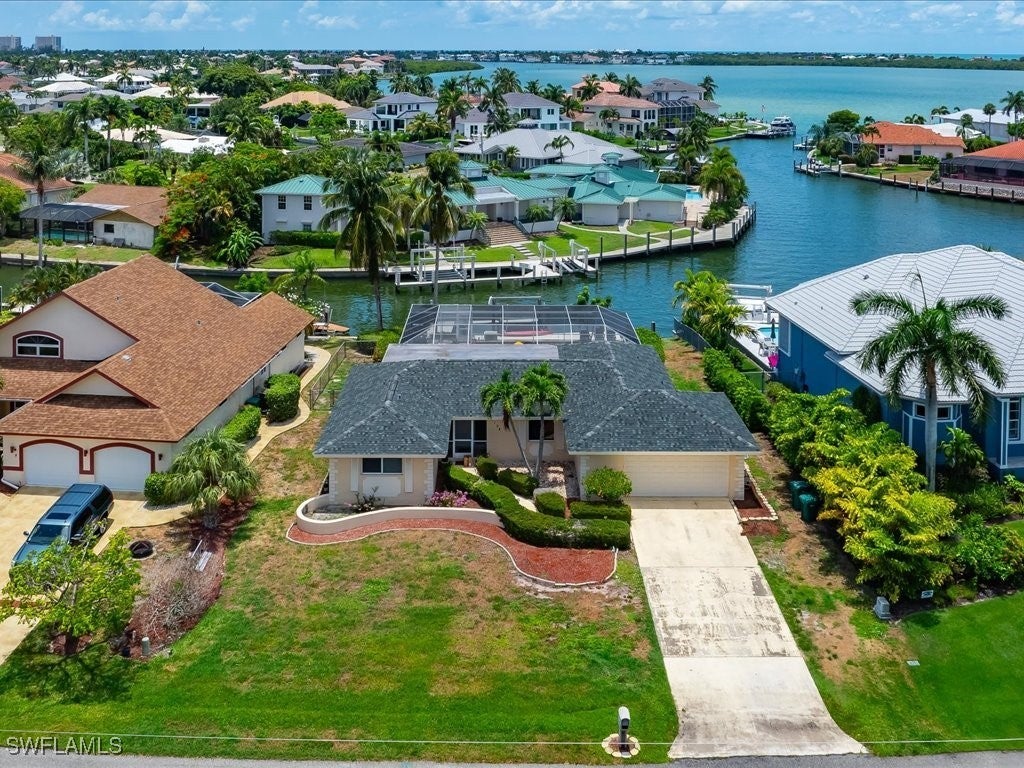 1104 Gayer Way, Marco Island