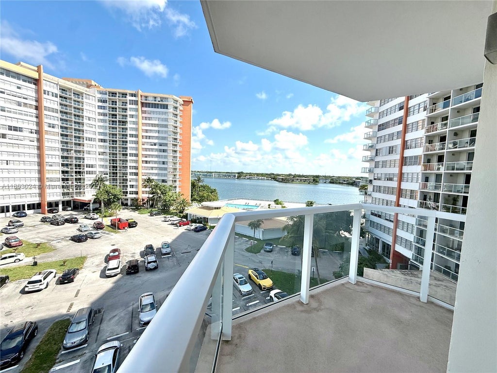 1351 Ne Miami Gardens Dr 626e, Miami