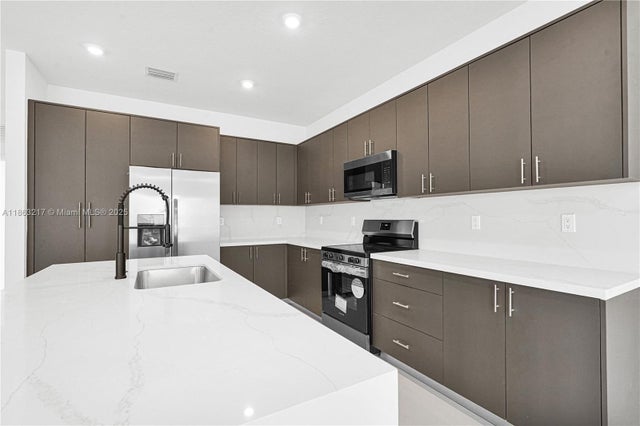 3 of 54 - 22481 Sw 125 Ave A, Miami, FL