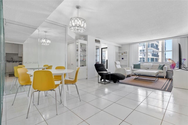 4 of 37 - 2201 S Ocean Dr 1705, Hollywood, FL