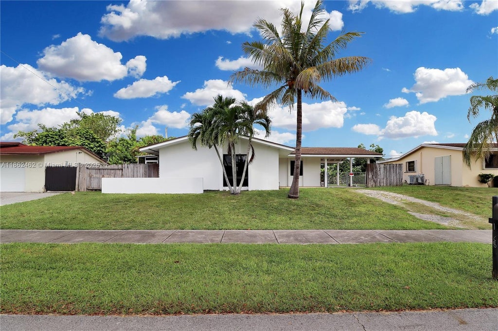 15840 Sw 105th Ct, Miami