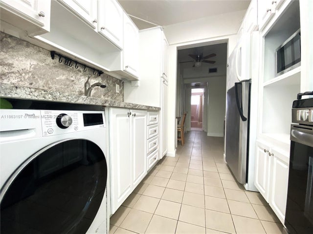 1 of 18 - 932 Euclid Ave 2, Miami Beach, FL