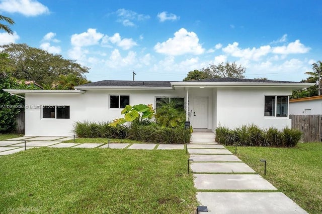 1 of 18 - 149 Nw 89th St, El Portal, FL
