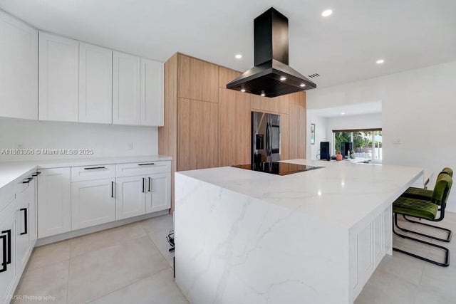 3 of 18 - 149 Nw 89th St, El Portal, FL