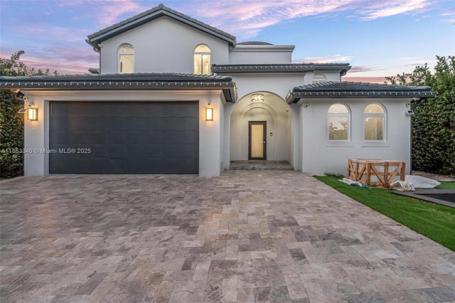 1 of 40 - 5978 Alton Rd, Miami Beach, FL