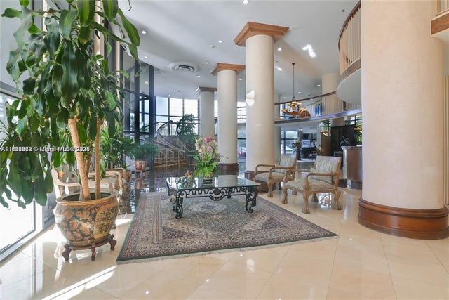 5 of 17 - 10185 Collins Ave 915, Bal Harbour, FL