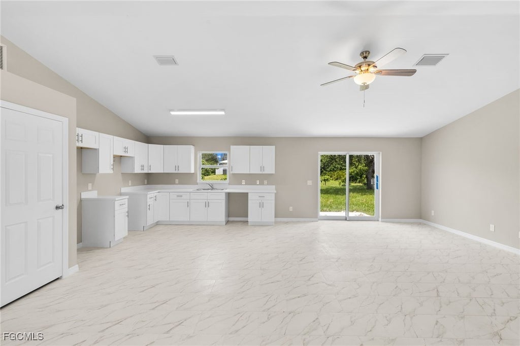 1120 Chiefland St E, Lehigh Acres