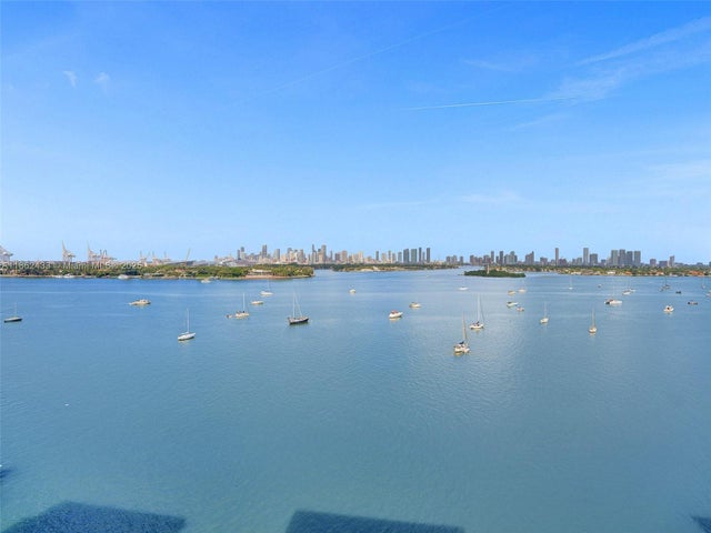 4 of 44 - 1228 West Ave 201, Miami Beach, FL
