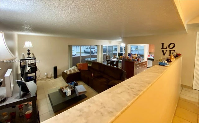 3 of 9 - 4850 Sw Sw 63rd Ter 114, Davie, FL