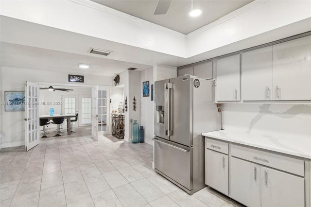 3 of 49 - 2441 Sw 43rd Ave, Fort Lauderdale, FL