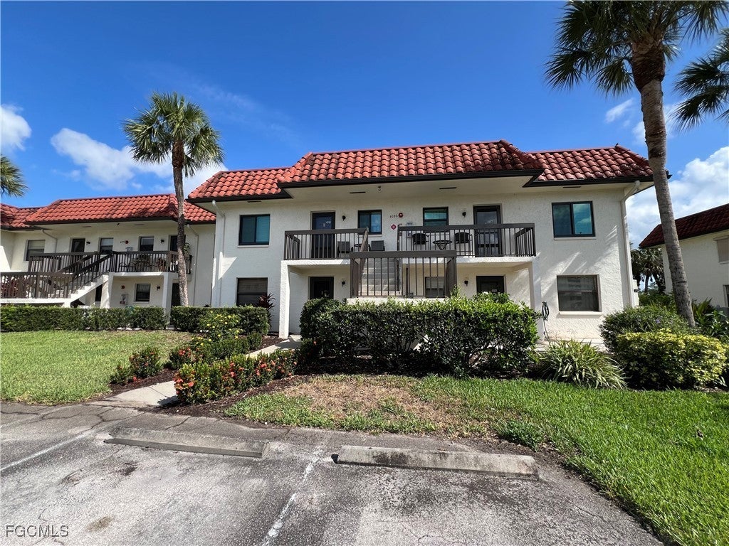 4186 27th Ct Sw 105, Naples