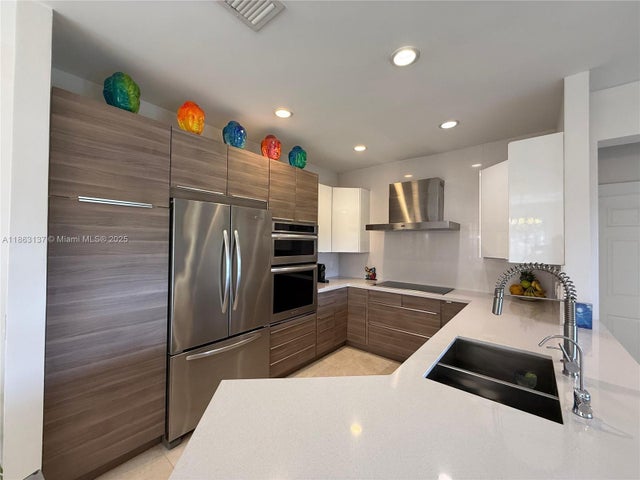 4 of 27 - 2729 Kinsington Cir 4-2, Weston, FL