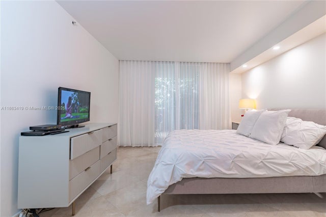 5 of 47 - 17555 Atlantic Blvd 508, Sunny Isles Beach, FL
