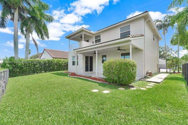 4 of 32 - 5885 Sw 102nd Ave, Cooper City, FL