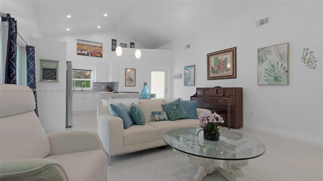 4 of 40 - 213 Florida Ave, Coral Gables, FL