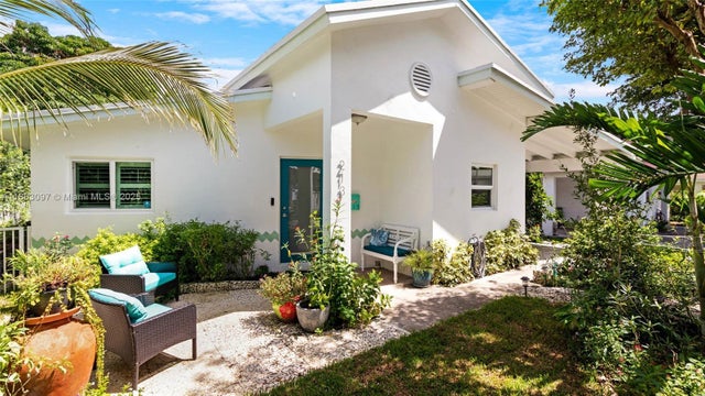 5 of 40 - 213 Florida Ave, Coral Gables, FL