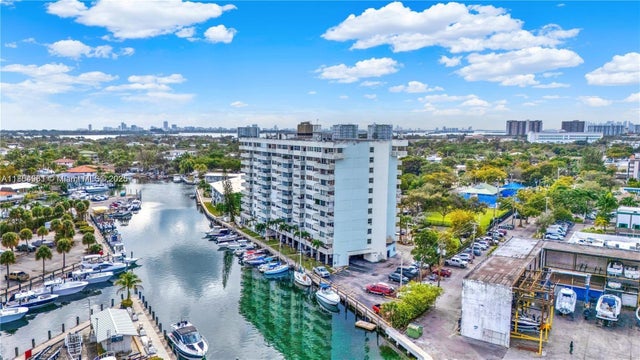 3 of 33 - 13155 Ixora Ct 311, North Miami, FL
