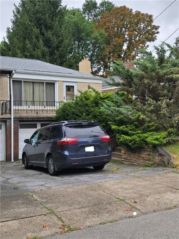 122 Lang Avenue, Point Breeze