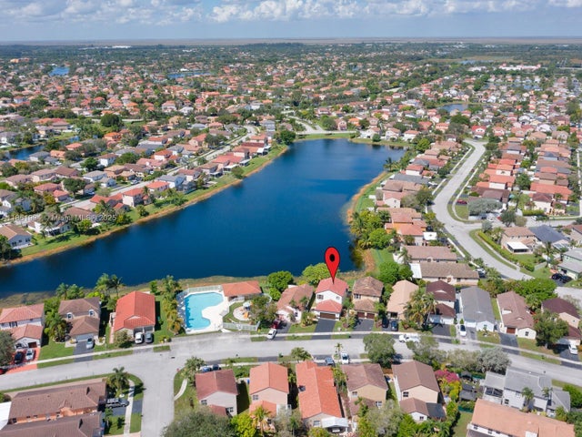 1 of 40 - 2130 Nw 184th Way, Pembroke Pines, FL