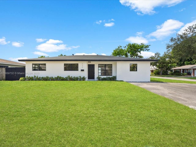 1 of 50 - 3170 Nw 69th St, Fort Lauderdale, FL