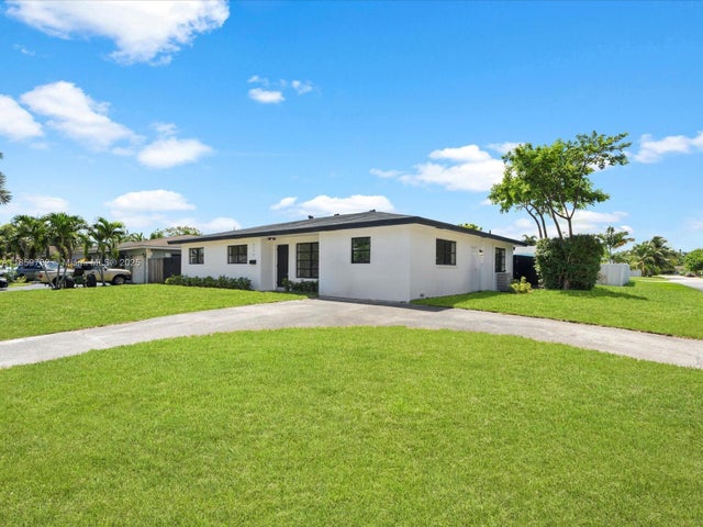 5 of 50 - 3170 Nw 69th St, Fort Lauderdale, FL