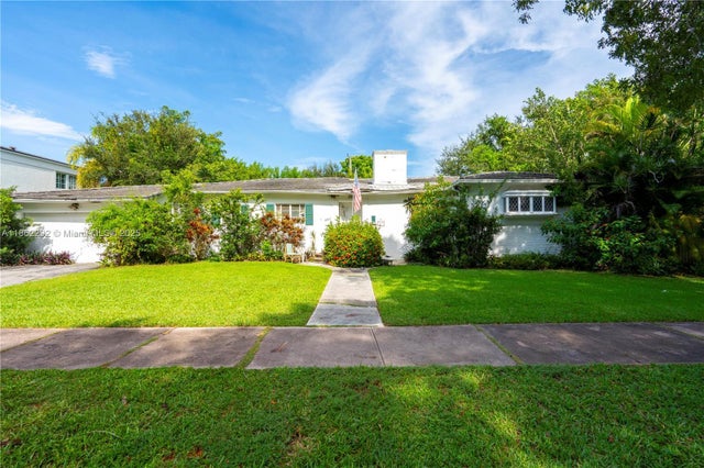 3 of 21 - 3807 Durango St, Coral Gables, FL