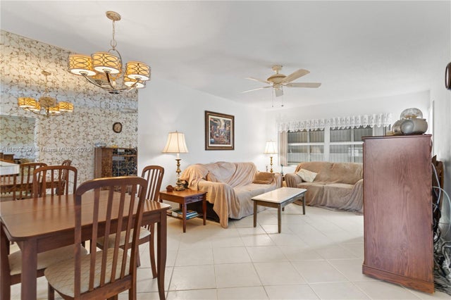 4 of 37 - 4299 Nw 16th St 210, Lauderhill, FL
