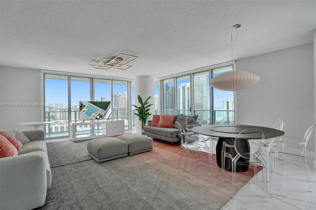 1 of 31 - 330 Sunny Isles Blvd 5-2207, Sunny Isles Beach, FL