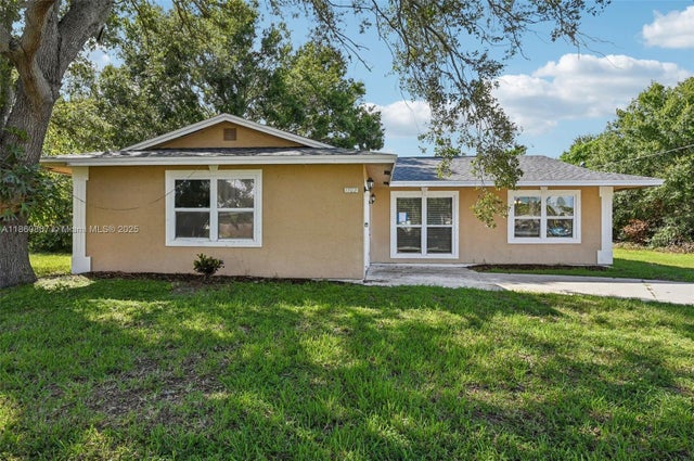 1 of 33 - 1702 Sw Boeing St, Port St Lucie, FL