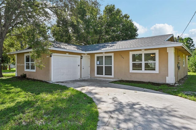 2 of 33 - 1702 Sw Boeing St, Port St Lucie, FL