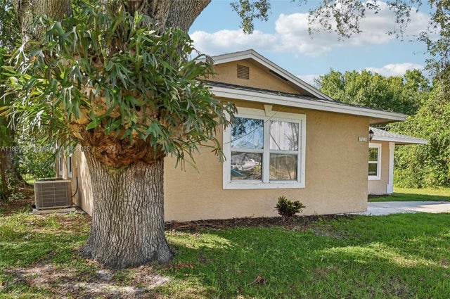 3 of 33 - 1702 Sw Boeing St, Port St Lucie, FL
