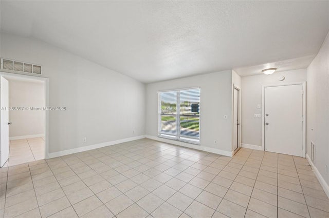 5 of 33 - 1702 Sw Boeing St, Port St Lucie, FL