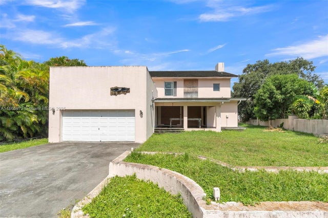 3 of 49 - 9655 Biscayne Blvd, Miami Shores, FL