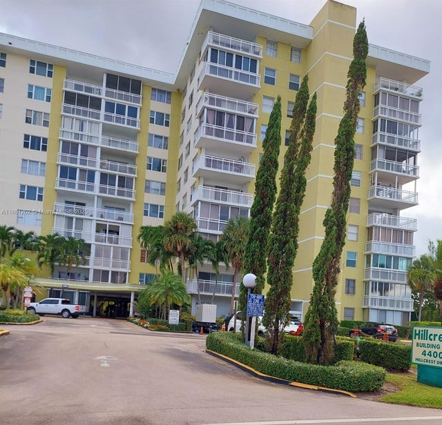 1 of 45 - 4400 Hillcrest Dr 1005a, Hollywood, FL