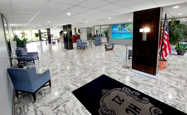 5 of 45 - 4400 Hillcrest Dr 1005a, Hollywood, FL