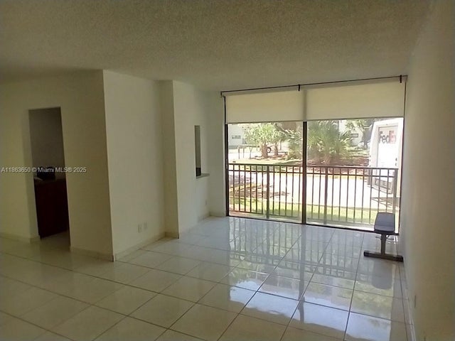 4 of 28 - 17021 N Bay Rd 126, Sunny Isles Beach, FL