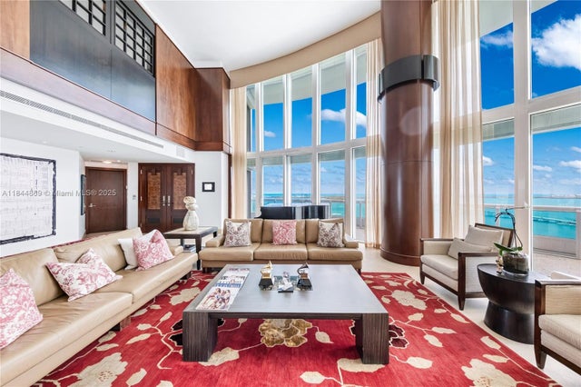 2 of 32 - 1643 Brickell Ave 3702, Miami, FL