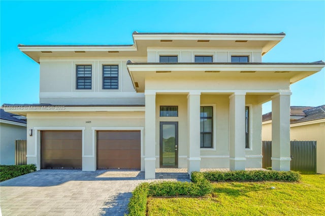 1 of 24 - 14425 Sw 13th Ter, Miami, FL