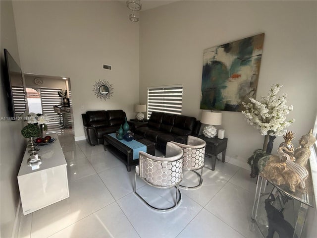 4 of 24 - 10511 Sw 147th Ct, Miami, FL