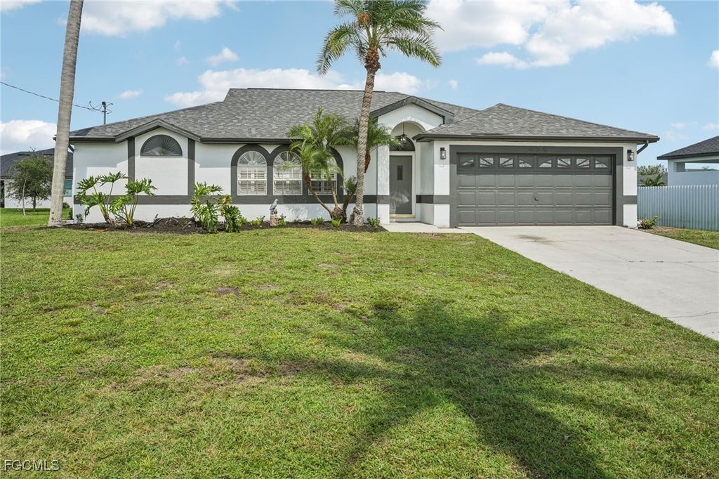 479 Ne 2nd Pl, CAPE CORAL