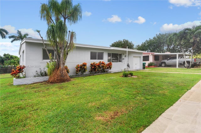 4 of 22 - 1770 Nw 9th St, Homestead, FL