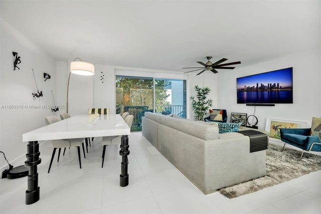 1 of 26 - 6801 Indian Creek Dr 304, Miami Beach, FL